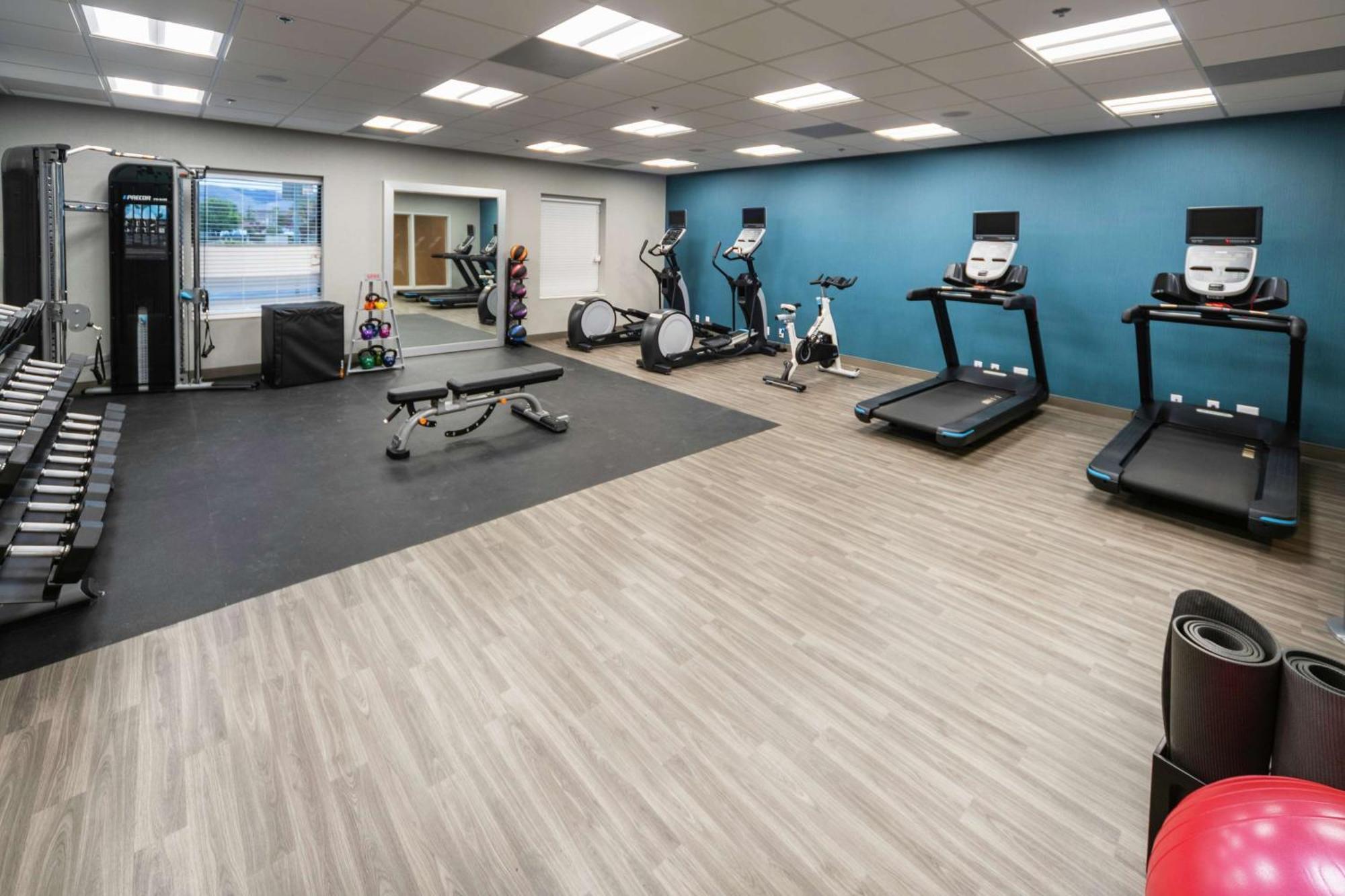 Hampton Inn & Suites Santa Maria Esterno foto