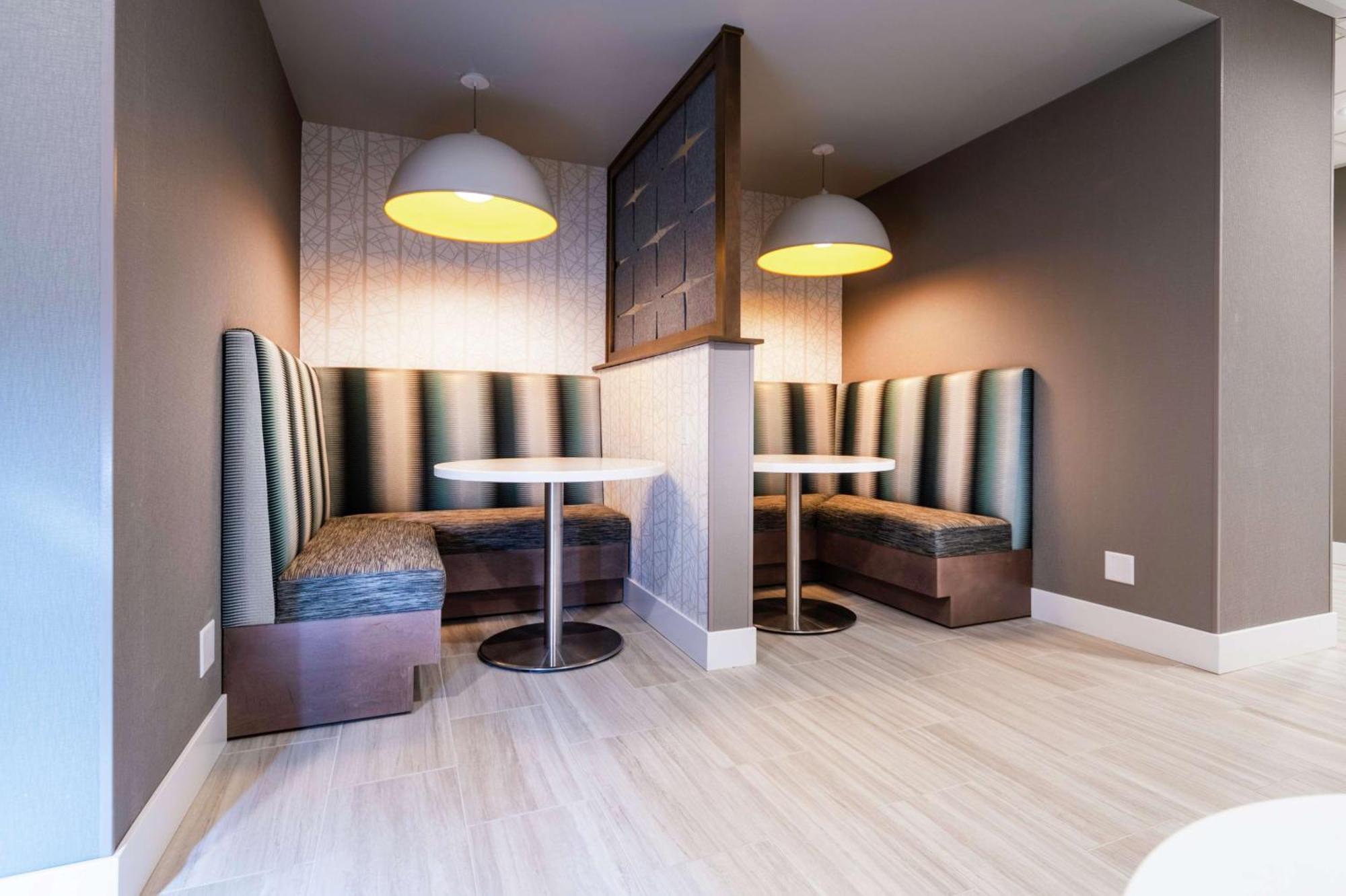Hampton Inn & Suites Santa Maria Esterno foto